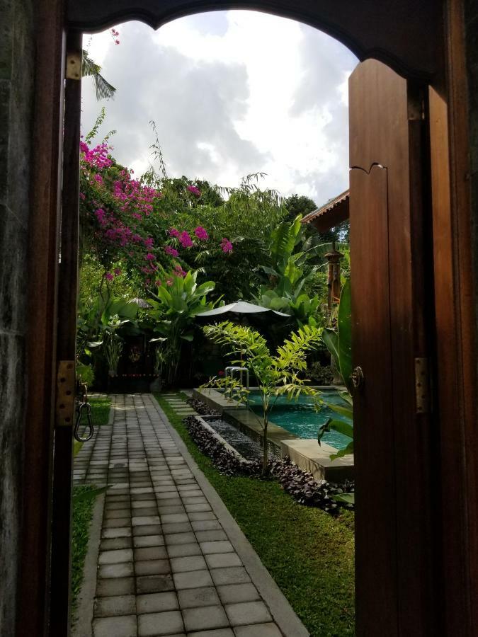Sari Mimpi Kutuh Villa Ubud Exteriör bild